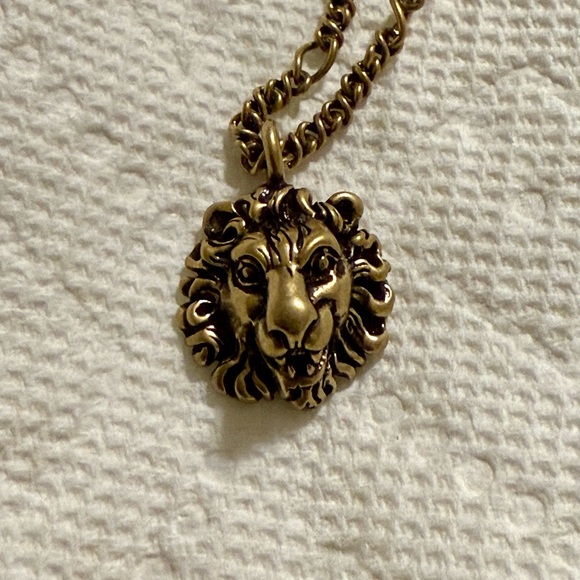 Gucci Lion Head Necklace! - Picture 11 of 13